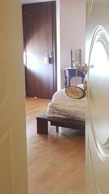 Maruzzella A Capodimonte Apartment *